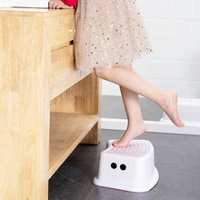 Load image into Gallery viewer, Bench Plastic Stool Bathroom Feeding Hand Washing Bath Stepping Piano Pad Footstool Short Baby Non-slip Children Small  Platform